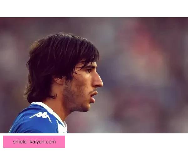 托纳利持续稳定输出助力球队夺冠，展现出无限潜力值得关注