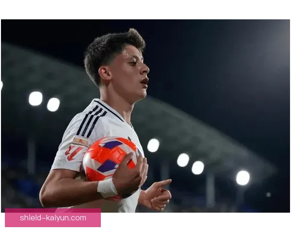 本泽马前锋价值持续提升，进攻端表现稳健